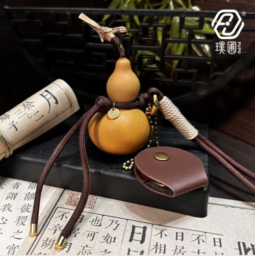 璞圃｜福禄｜天然葫芦决策币挂饰｜随身雅物｜中国风礼品｜PuPu｜Fu Lu｜Natural Gourd Decision Coin Pendant｜Daily Companion | Eastern Gift Collection